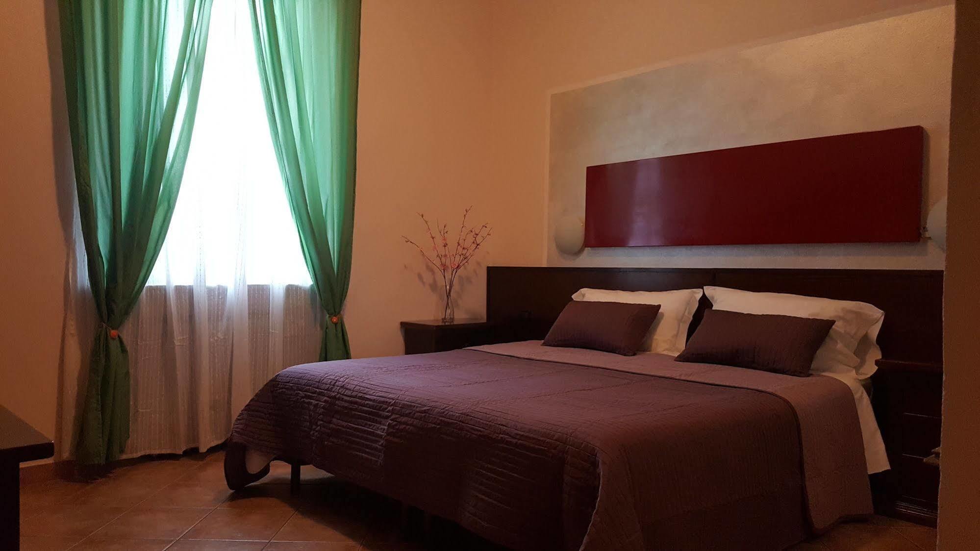 Hotel La Pendola Ozzero Экстерьер фото
